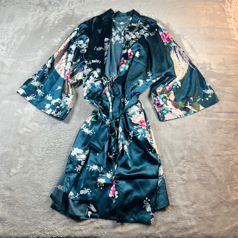 KIM + ONO Women OS Kimono Robe Teal Blue Peacock Floral Satin Short Wrap - Picture 2 of 5